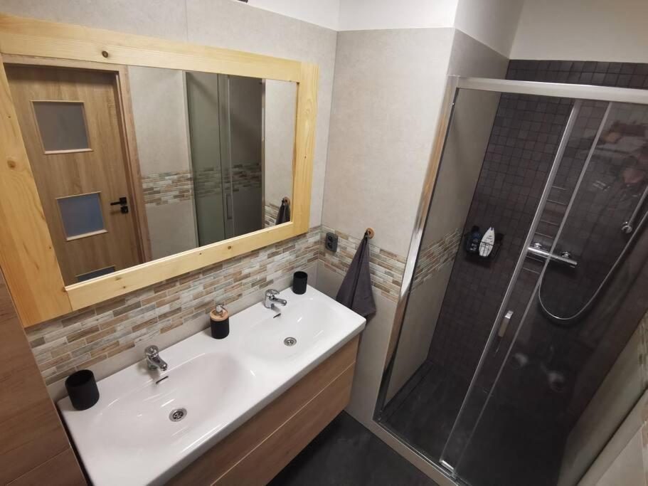 Apartman Bila Voda Červená Voda Exteriör bild